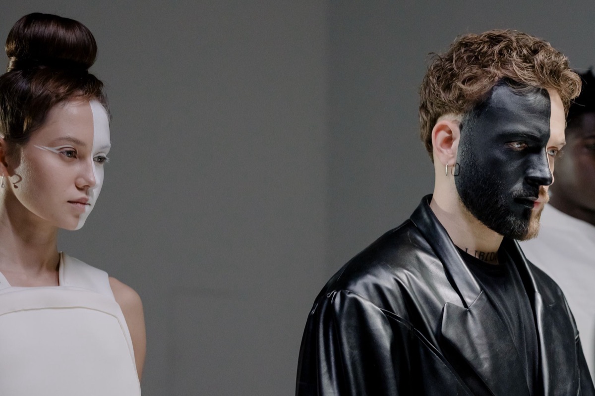 Trends van de Parijse modeweek op de catwalk